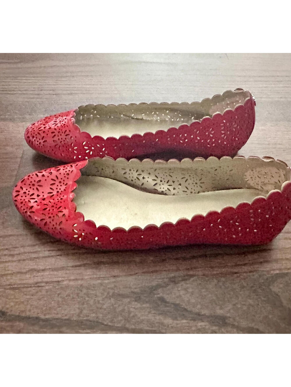 Coach CARSIN Red Patent Leather Ballet Flat Shoes US Size 8.5